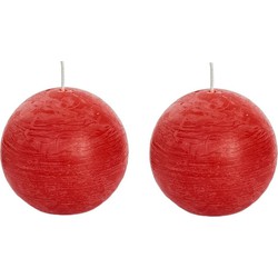 2x Ronde rustieke kaarsen rood 8 cm 24 branduren sfeerkaarsen - bolkaarsen