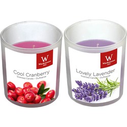 Geurkaarsen set van 4x stuks in houder cranberry en lavendel 25 branduren - geurkaarsen
