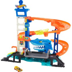NL - Mattel HW City Hai Angriff Spielset