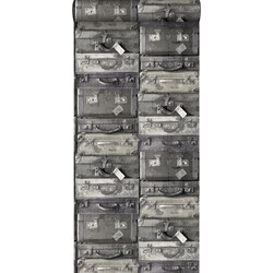 ESTAhome behang vintage koffers zwart en grijs