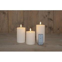 B.O. 3Pcs 3D Wick White Ribbel Candle 7,5X1012,515 cm Rust