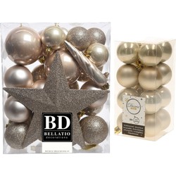 Kerstversiering kunststof kerstballen met piek parel/champagne 4-5-6-8 cm pakket van 49x stuks - Kerstbal