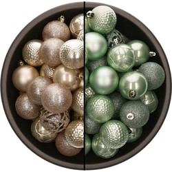 74x stuks kunststof kerstballen mix van champagne en mintgroen 6 cm - Kerstbal