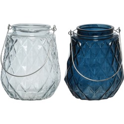Set van 2x stuks theelichthouders/waxinelichthouders ruitjes glas ijsblauw en donkerblauw 11 x 13 cm - Waxinelichtjeshouders