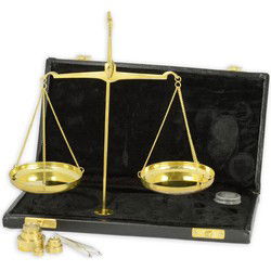 A BRASS APOTHECARY SCALE IN BOX