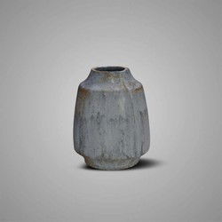 Brynxz Vaas Base Minimalistic Touch Of Brown