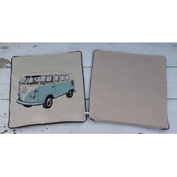 Kussens met lichtblauw VW busje van stevige Gobelin stof - 45x45 cm