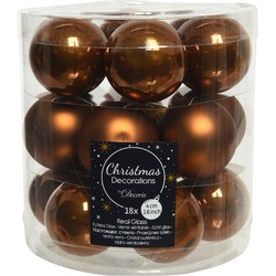 18x stuks kleine glazen kerstballen kaneel bruin 4 cm mat/glans - Kerstbal