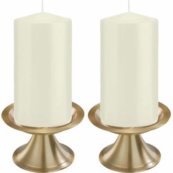 Set van 2x Ivoor witte cilinderkaarsen/stompkaarsen 8 x 15 cm met 2x gouden kaarsenhouders - Stompkaarsen