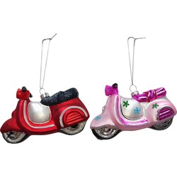 IKO Kersthangers scooters - 2x - roze en rood - 11,5 cm - glas - Kersthangers