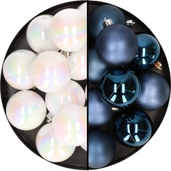 24x stuks kunststof kerstballen mix van parelmoer wit en donkerblauw 6 cm - Kerstbal