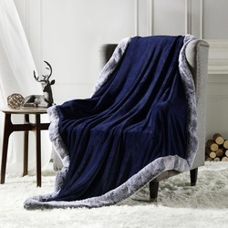 Cozy Bliss Luxury Milky Pluche Plaid Navy 130 x 150 cm