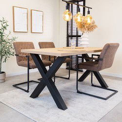 Eettafel Lenzo Rustiek Eiken - Zwarte X-poot