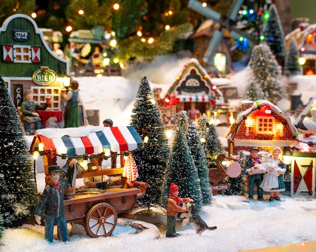 Ellendig druiven Traditie Zo bouw je een gezellig miniatuur kerstdorp | HomeDeco.nl