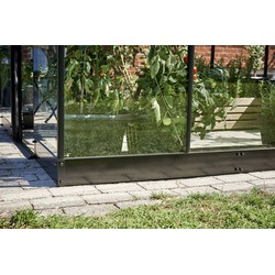 Fundering Qube 88 zwart gecoat