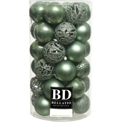 37x stuks kunststof kerstballen salie groen 6 cm inclusief kerstbalhaakjes - Kerstbal
