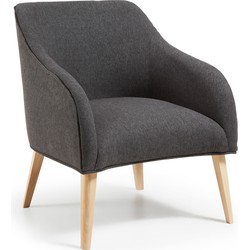 Kave Home - Bobly fauteuil in zwart en houten poten met natuurlijke afwerking