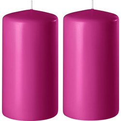 2x Kaarsen fuchsia roze 6 x 12 cm 45 branduren sfeerkaarsen - Stompkaarsen