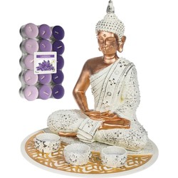 Boeddha beeld voor binnen 29 cm met 30x geurkaarsen lavendel - Beeldjes