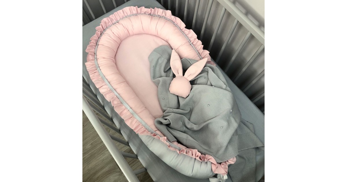 Dolly Babynestje Roze Ruches - Baby Nest - Babynestjes