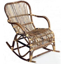 Rotan rocking chair (schommelstoel) 