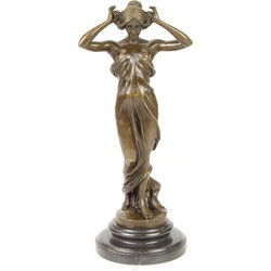 BRONZEN BEELD VAN DE NIMF VAN DE VALLEI