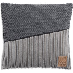 Knit Factory Sam Sierkussen - Licht Grijs/Antraciet - 50x50 cm - Inclusief kussenvulling