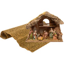 Complete kerststal inclusief 8 beelden en ondergrond 38 cm - Kerststallen