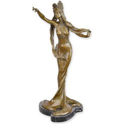 A BRONZE SCULPTURE OF A DRESSED WOMAN
