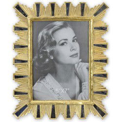 A RESIN PHOTO FRAME