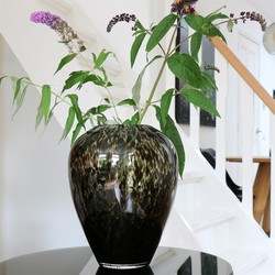 Vaas Black Cheetah Kander | Ø27.5 x H35 cm Vase The World
