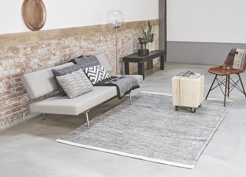 Shoppen: 16x vloerkleden om warm de herfst in te gaan