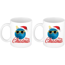 Set van 2x stuks kerstcadeau mokken / bekers Merry Christmas vrolijke smiley kerstbal 300 ml - Bekers