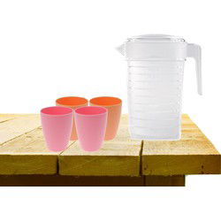Set van 1x waterkan 1 liter met drinkbekers 2x roze en 2x oranje - Schenkkannen